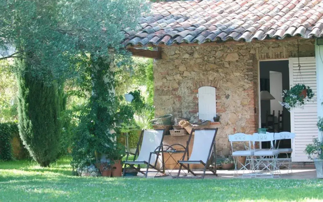 Le Mas des Vieux Muriers