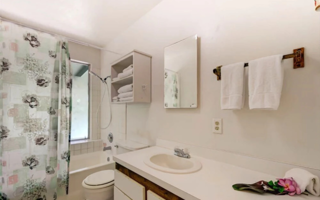 Riko Hale - 2 Br Home