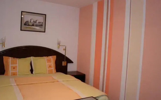 Family Hotel Tangra