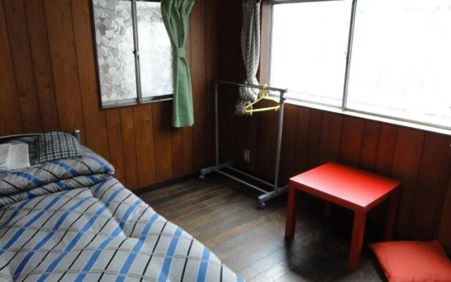 Tennoji Downtown Hostel Women Only (хостел для женщин)