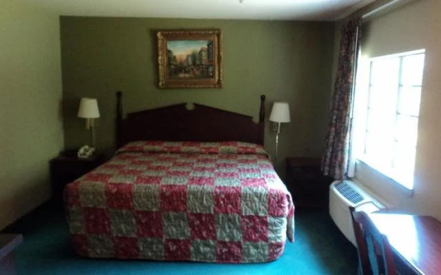 Garden Inn & Suites - Fitzgerald