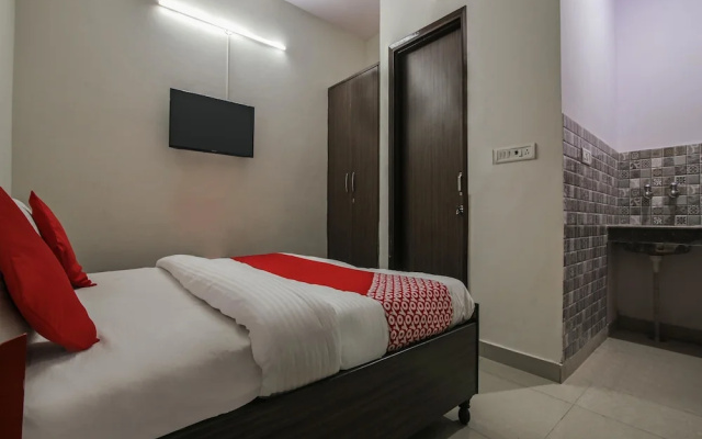 OYO 15668 Hotel Heaven Inn