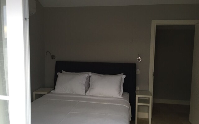 Teos Lodge Pansiyon & Restaurant