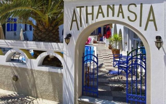 Отель Athanasia вид на фасад