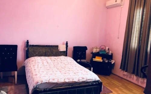 Nana's Guest House