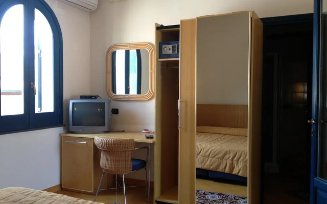 Hotel Aura