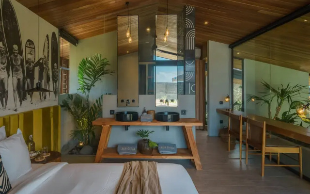 Ohlala - Luxury Tropical Escape in Pererenan