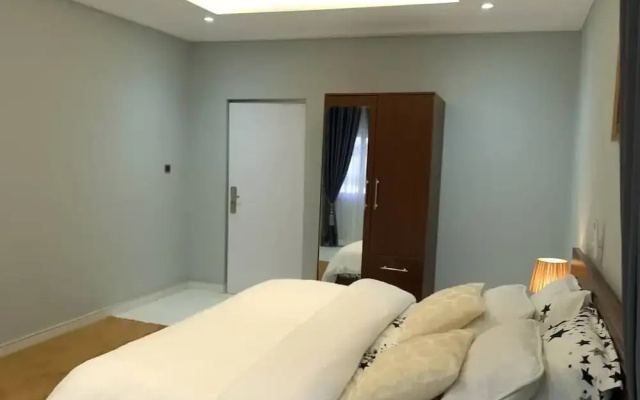 Spacious 3BR Apartment in Adentan With City Views