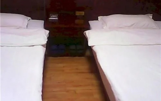 College Inn Motel