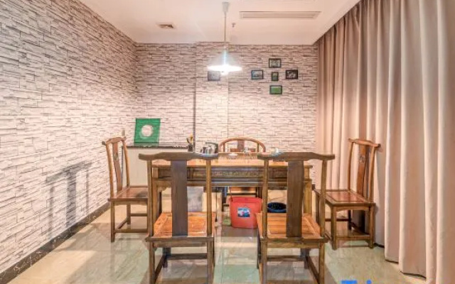 Yike Hotel (Guangzhou Baiyun International Airport)