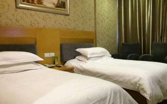 Yiwu Guoxin Hotel