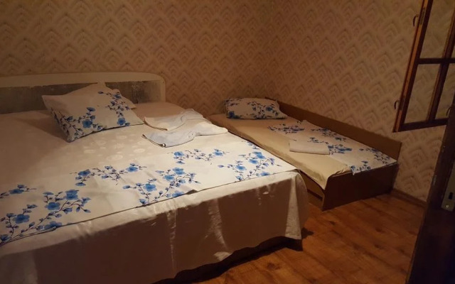 Hostel Alex