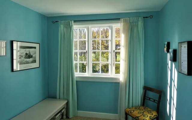 Bnb on Hagley Park, Christchurch Central, A free ride to Railway Station