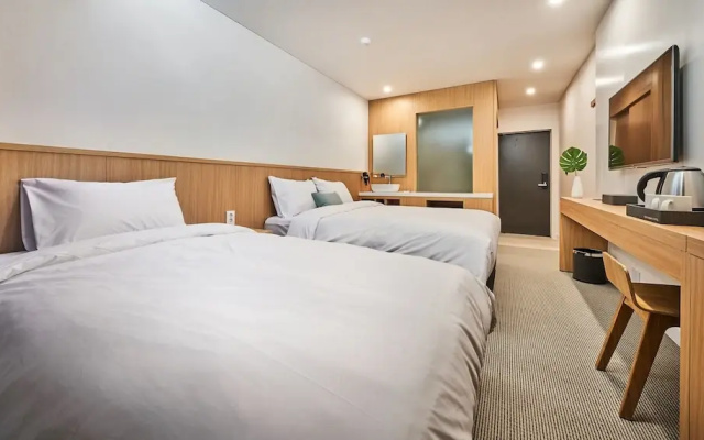 Hotel the Naksan