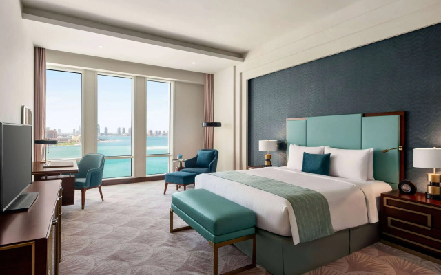 Wyndham Grand Doha West Bay Beach