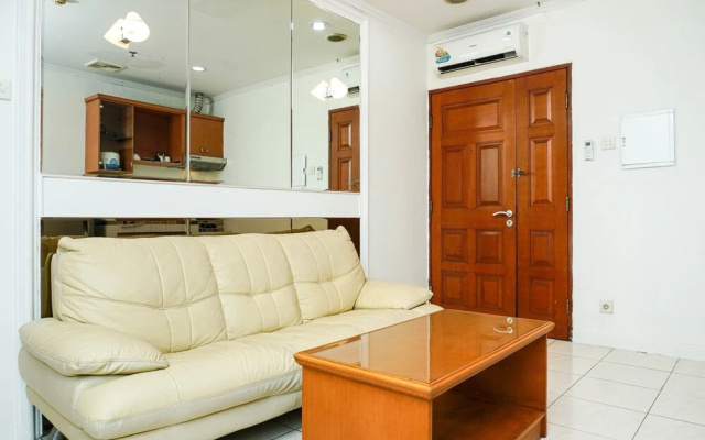 Simply 1BR Pangeran Jayakarta Apartment