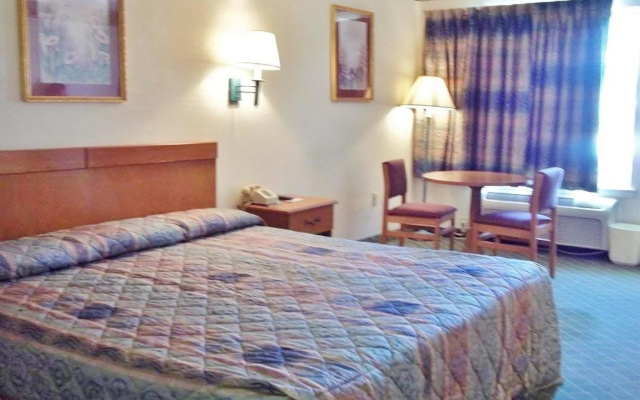 Americas Best Inn Brinkley