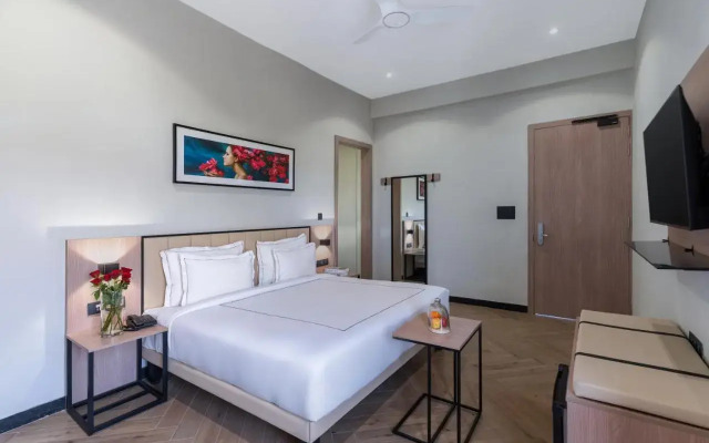 My Downtown - Blue Chip Hotel Udaipur Near Airport