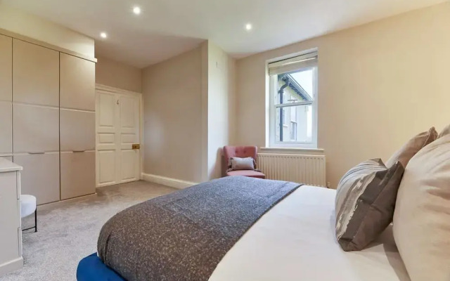 Host & Stay The Old Rectory