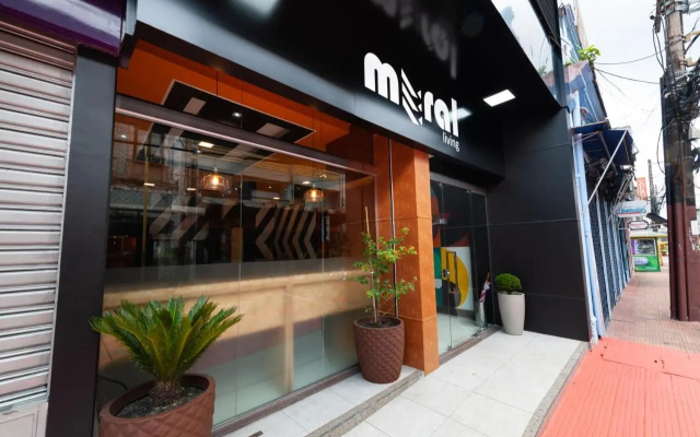 Mural Living Hotel Manaus
