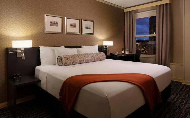 Executive Hotel Pacific