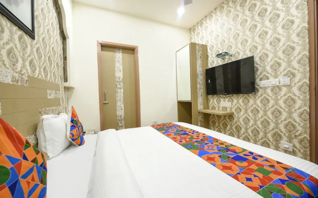 Fabhotel Nirvana Grand By Io