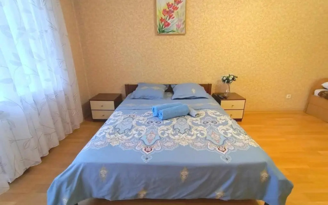 1 komnatnye apartamenty na Auel'bekova 138