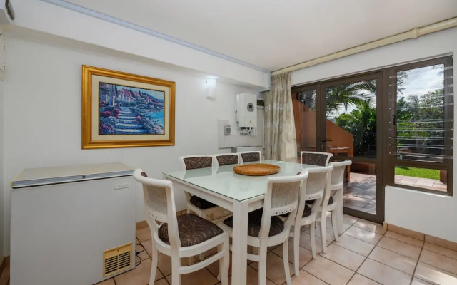 San Lameer Villa Rentals  2813