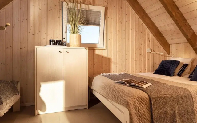 Comfortable Holiday Homes With Pool