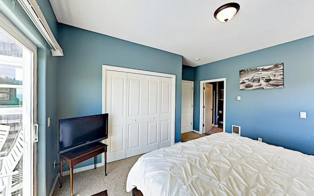 30015 Cloverdale - 4 Br Home