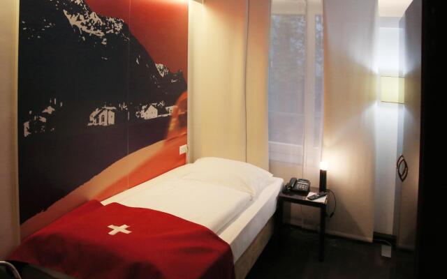 Отель Helvetia Hotel Munich City Center Германия, Мюнхен - 2 отзыва об отеле, цены и фото номеров - забронировать отель Helvetia Hotel Munich City Center онлайн комната для гостей