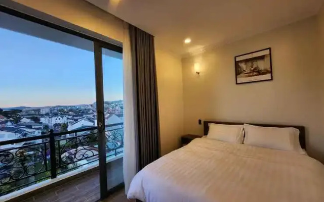 KSol Hotel & Apartment