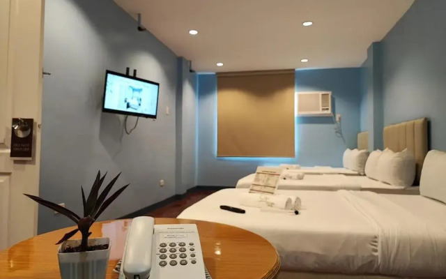 Glory Hotel Cubao