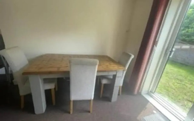 Luxurious 5-bed House in Norwich