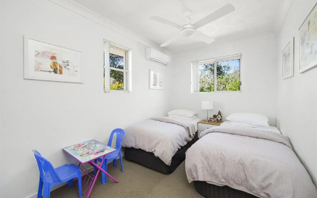 Seabreeze 4 on Lawson Street