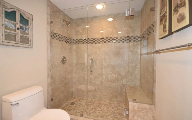 Hampton Place 6407