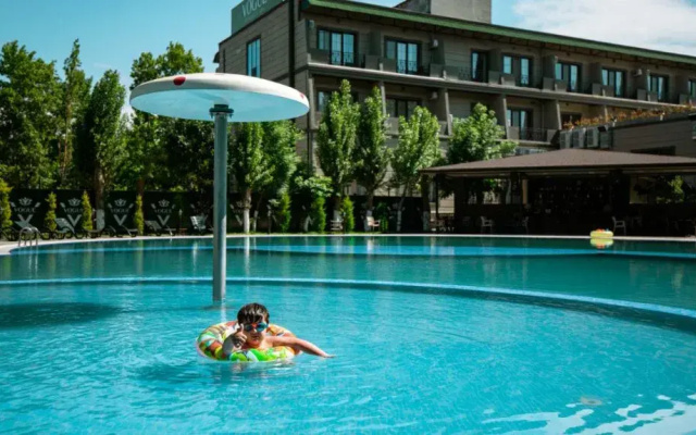 Vogue Hotel