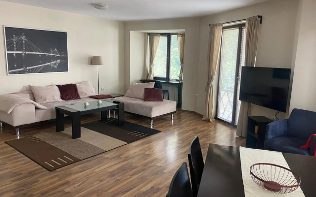 Maisonette 169