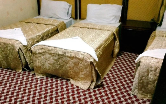 Yajed Hotel