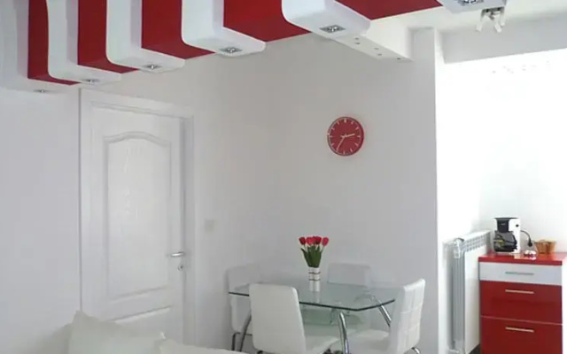 Marrinella Apartments