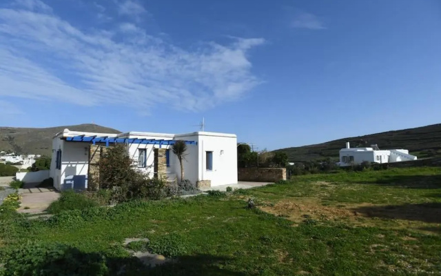 Lovely Studio Apartment For 2 Ppl In Tinos