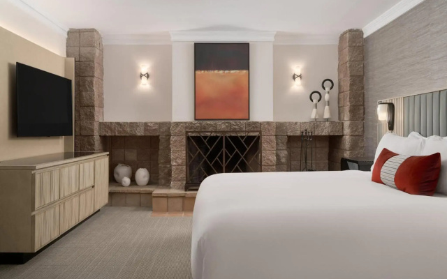 Loews Ventana Canyon Resort