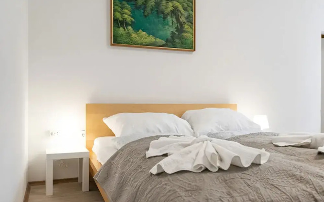 Sweet 2BR Apt Prime Vienna Spot