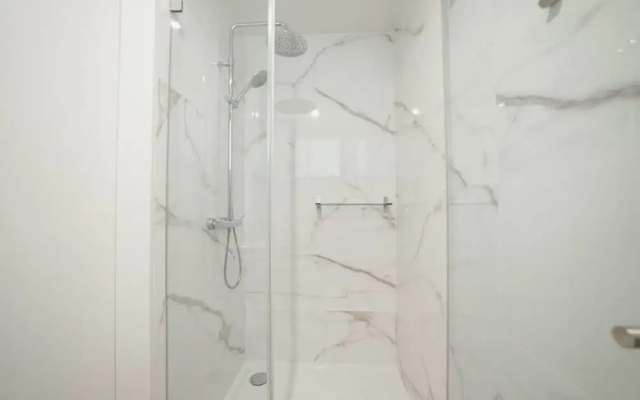 Carmo Residence Porto - S Luis by Vacationy