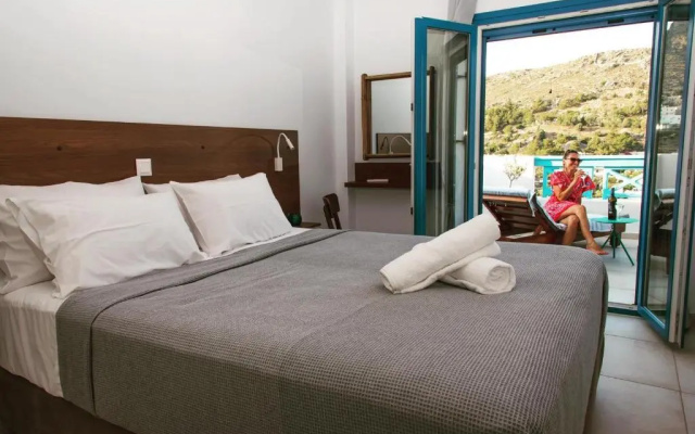 Heliades Suites