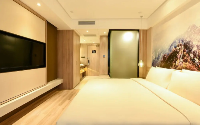Atour Hotel Langfang Xichang Road