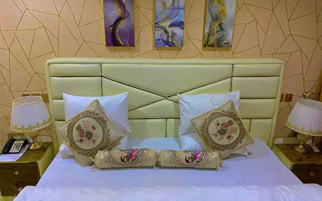 Hogis Luxury Suites