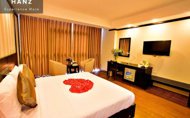 S79 Top Hotel
