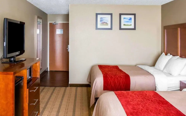 Comfort Inn & Suites Coralville - Iowa City near Iowa River Landing
