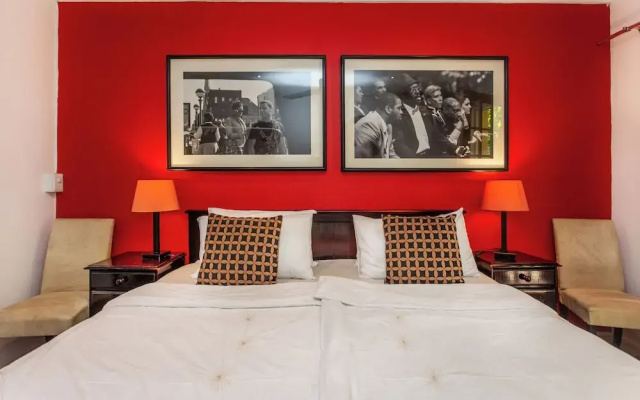 Toms Guest House